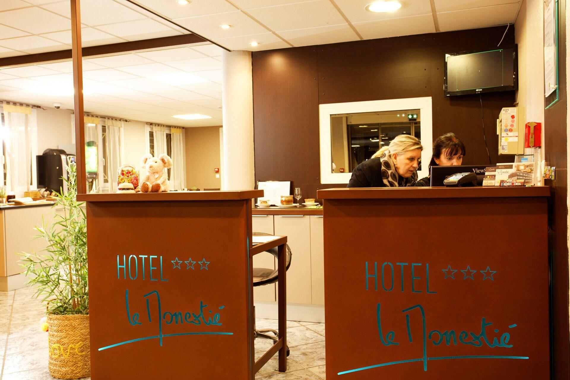 Sure Hotel By Best Western Beziers Le Monestie 外观 照片